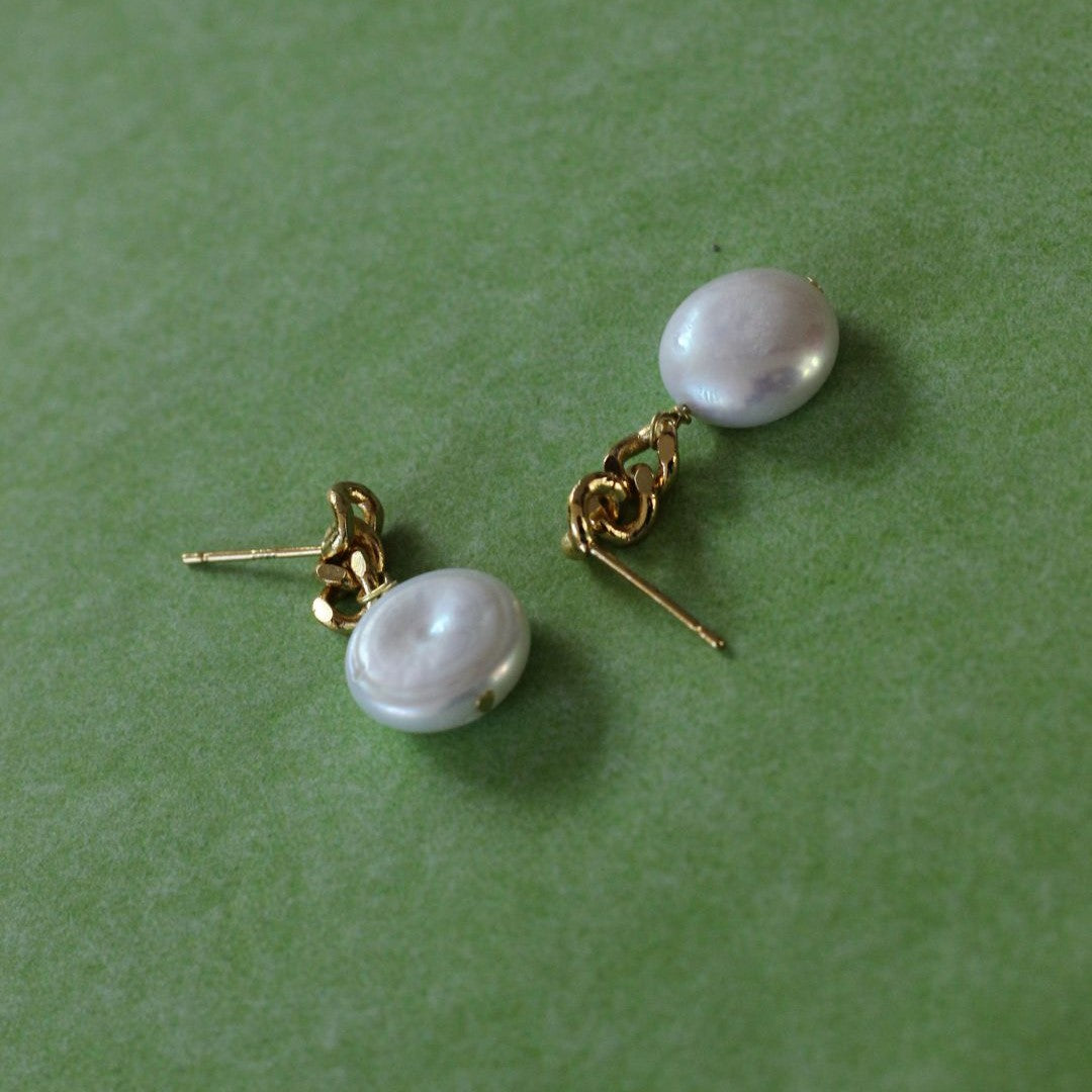 Chunky Pearl drop Earrings