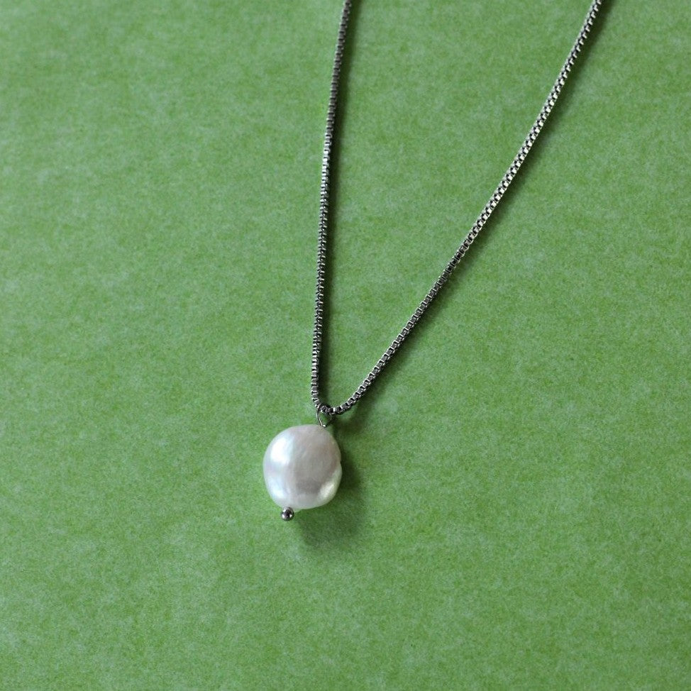 Coin Pearl Chain – Silver