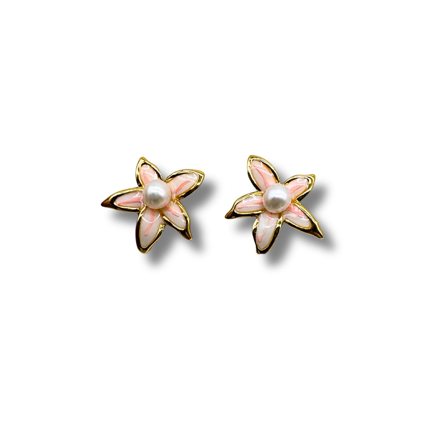 Lily Pearl Clip-On