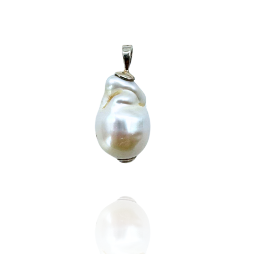Baroque Pearl Pendant - Silver